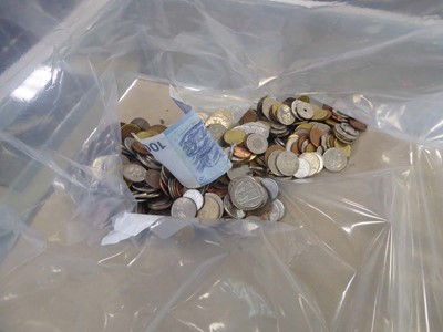 Lot 2489 - Bag containing various coins and Korean bank note