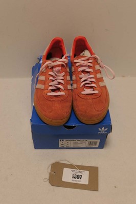 Lot 1697 - Adidas Handball spezial W size UK5 1/2 (boxed)