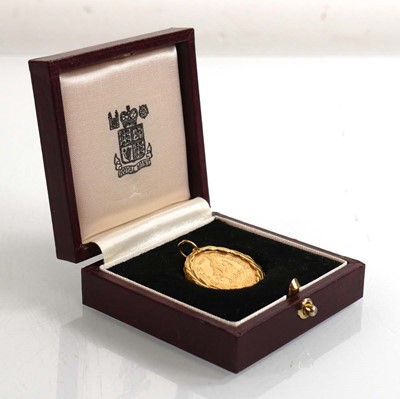 Lot 982 - A Royal Mint 1/4 ounce Welsh gold coin dated...