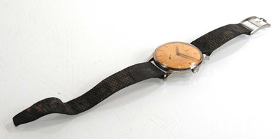 Lot 402 - A gentleman's stainless steel wristwatch by...