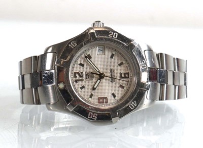 Lot A gentleman's stainless steel automatic...