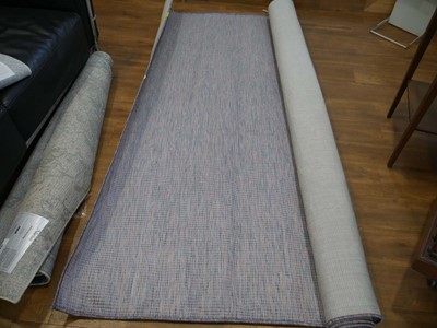 Lot 1027 - Sonset green rug 200cm x 280cm