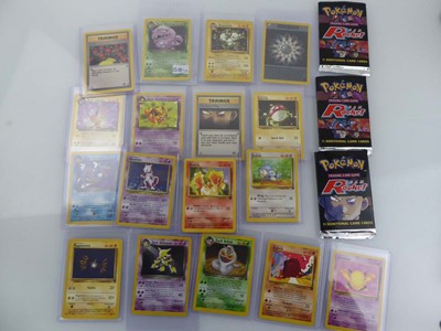 Lot Qty of Top Loaded Vintage Pokémon Cards to...