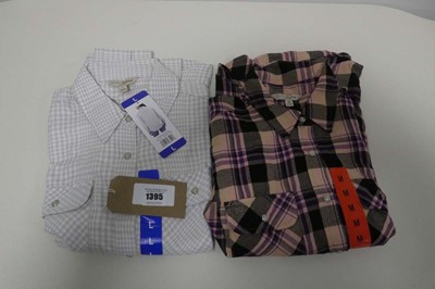 Lot 1395 - Approx. 25 women's button up shirts by Jachs.