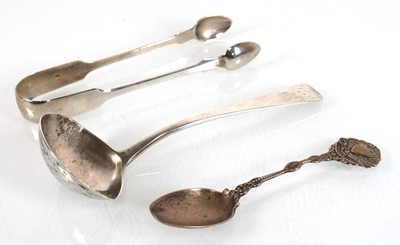 Lot 211 - A George III silver fiddle pattern sauce ladle,...