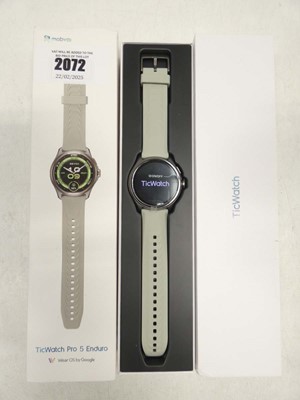 Lot 2072 - Mobvoi TicWatch Pro 5 Enduro smartwatch