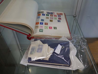 Lot 1076 - Stamp album and a parcel of further various...