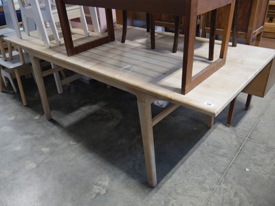 Lot 1111 - Limed wood extending dining table