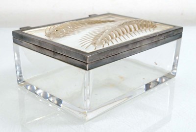 Lot 178 - A Lalique 'Epis' hinged box, the cover relief...