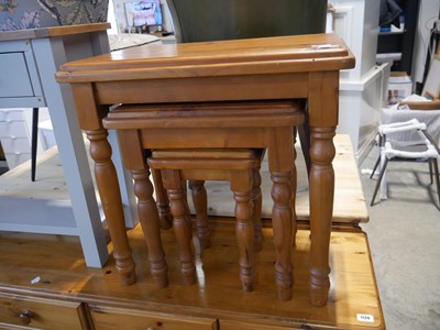 Lot 1125 - Substantial pine nest of 3 coffee tables