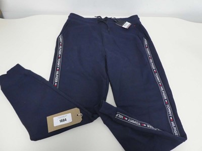 Lot Tommy Hilfiger joggers in navy size M