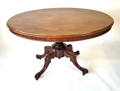 Lot 15 - A late 19th century mahogany oval loo table,...