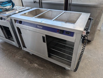 Lot 187 - 120cm electric Victor BM30MSY mobile hot...