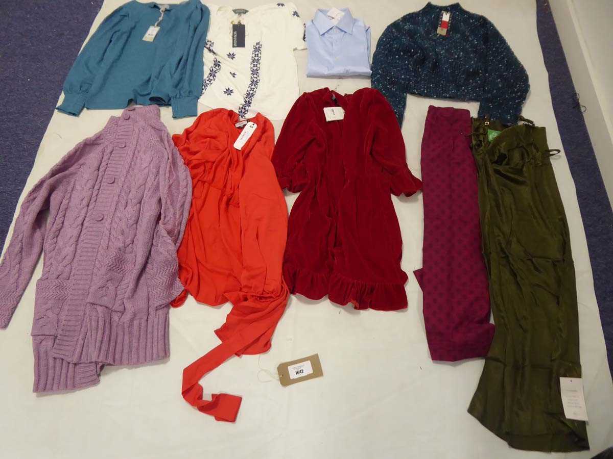 Lot 1642 - Selection of clothing to include Tommy...