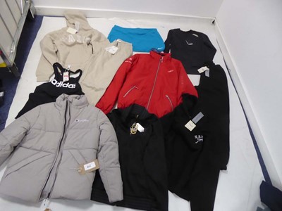 Lot Selection of sportswear to include Nike,...