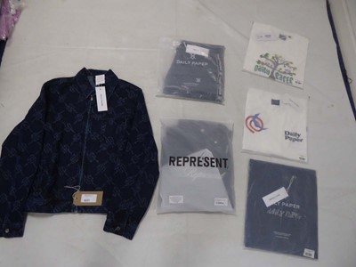 Lot Selection of Represent and Daily Paper Clothing