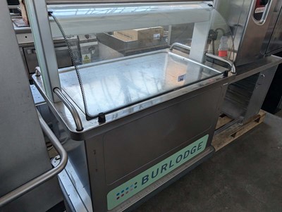 Lot 887 - 125cm Burlodge mobile heated serving cabinet