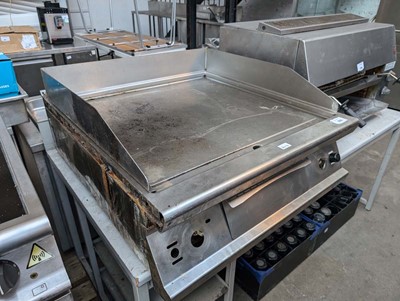 Lot 781 - 80cm electric Gico 2 burner griddle
