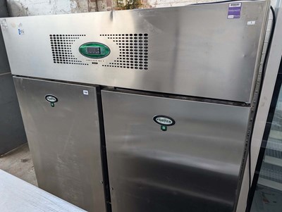 Lot 198 - 144cm Foster EPROG1100L low height double door...