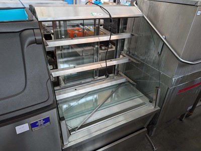 Lot 703 - 90cm refrigerated display counter