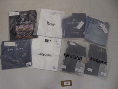 Lot Selection of Represent and Daily Paper clothing