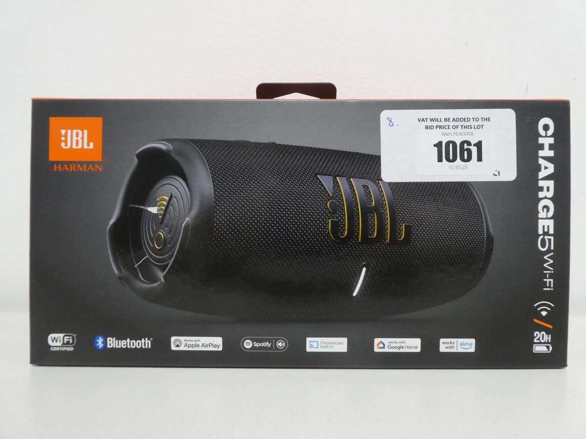 Lot JBL CHARGE5 Wi-Fi portable bluetooth speaker,...
