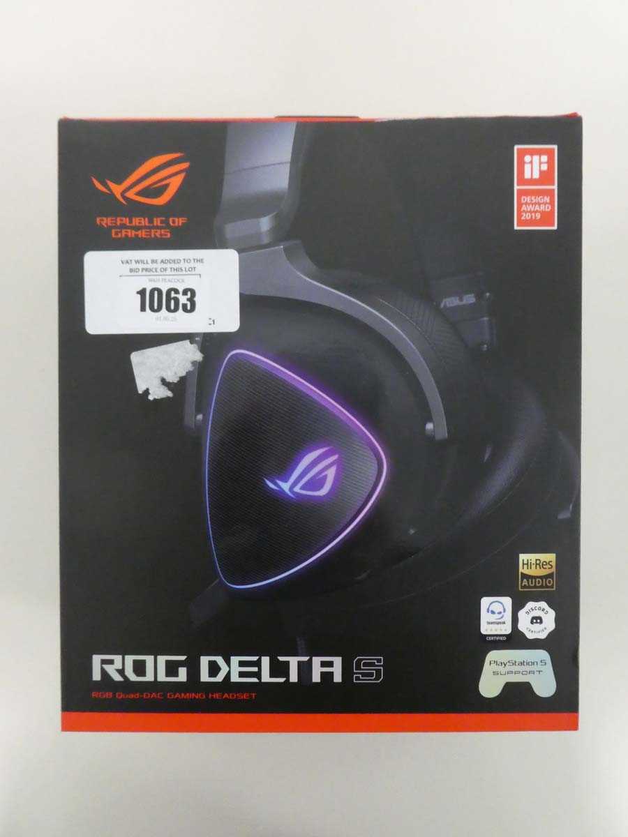 Lot Republic of Gamers ROG DELTA S gaming headset,...