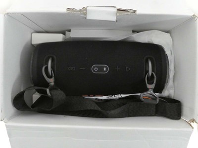 Lot JBL XTREME3 portable bluetooth speaker, boxed