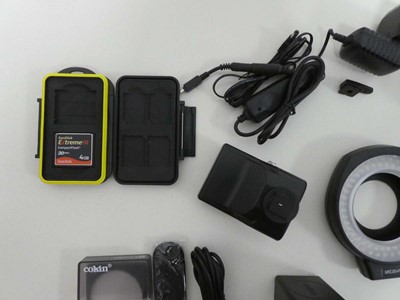 Lot Olympus E-520 digital camera body and...