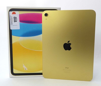 Lot Apple iPad (10th Generation) Wi-Fi, 64GB,...