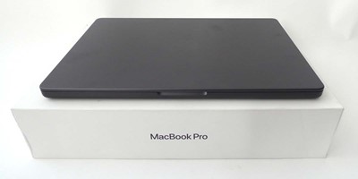Lot Apple MacBook Pro 14-inch with Apple M4 Pro...