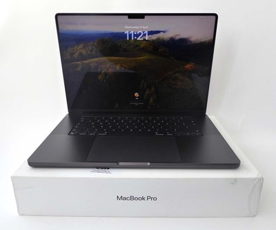 Lot Apple MacBook Pro 16-inch with Apple M3 Pro...