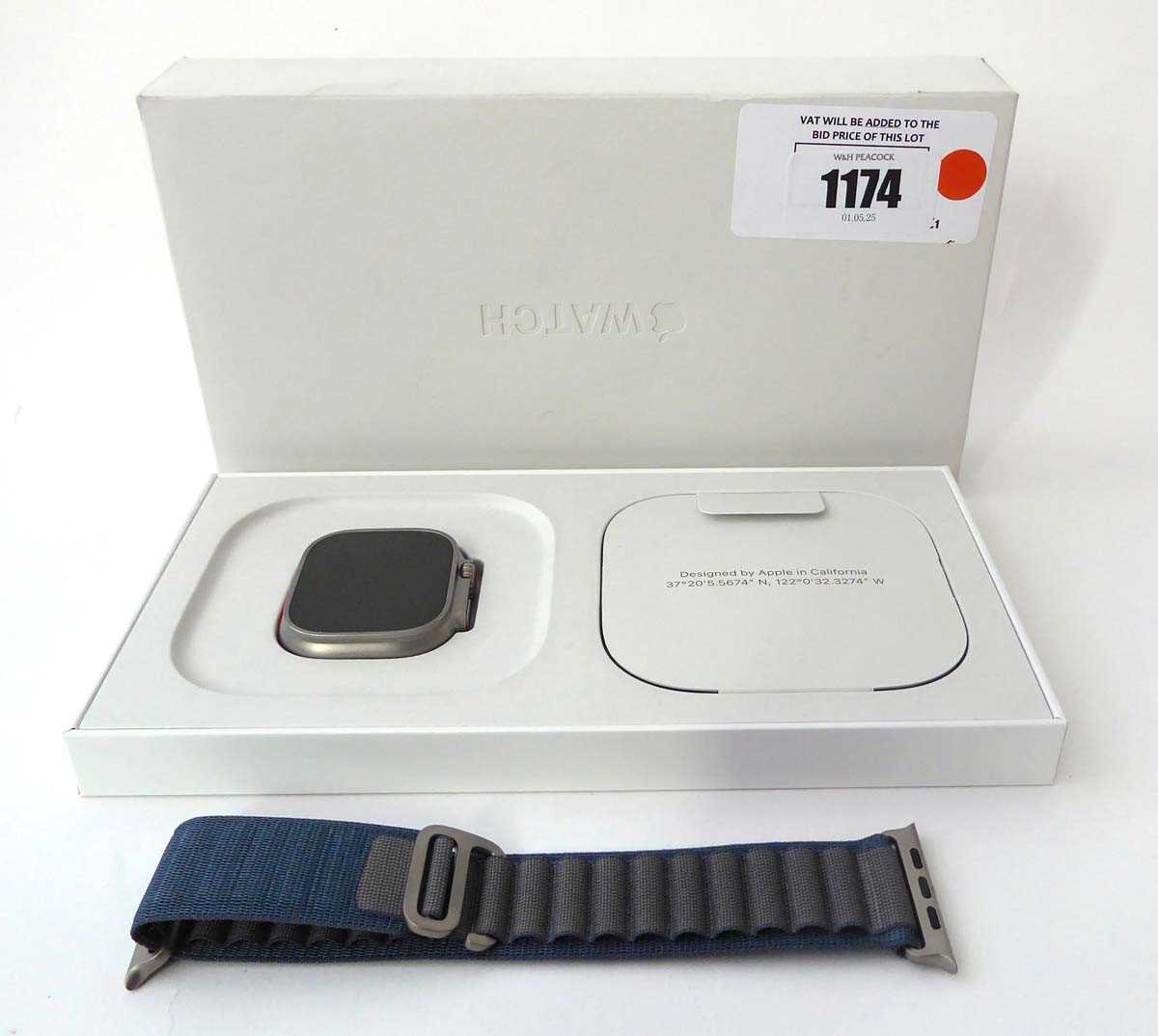 Lot Apple Watch Ultra 2, 49mm, Titanium, Blue...