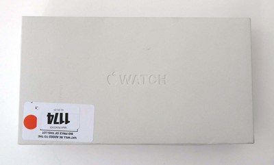Lot Apple Watch Ultra 2, 49mm, Titanium, Blue...