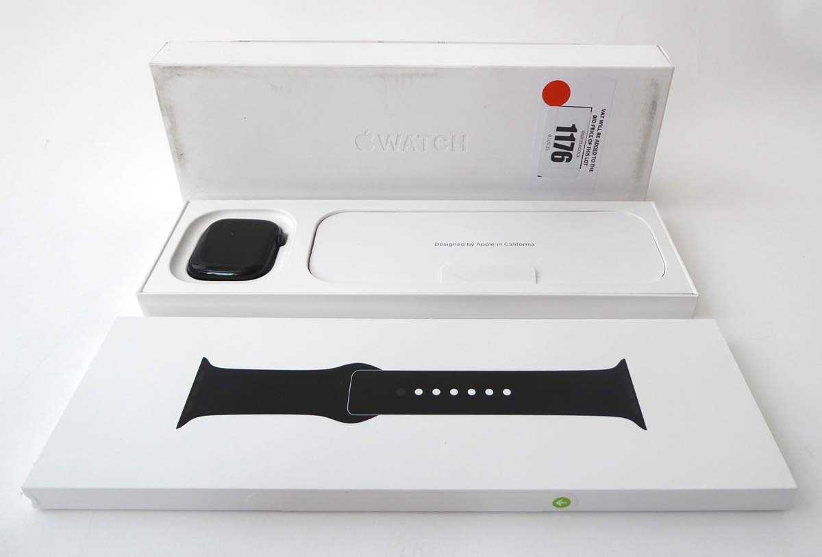 Lot Apple Watch Series 10, 42mm, Jet Black...