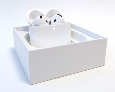 Lot Apple AirPods 4 (ANC), boxed