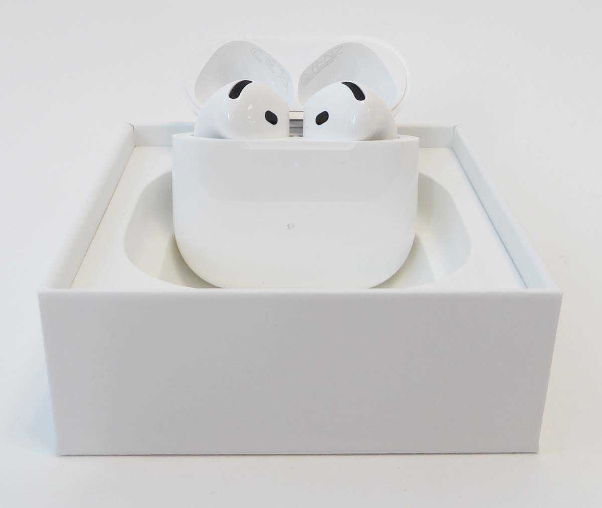 Lot Apple AirPods 4 (ANC), boxed