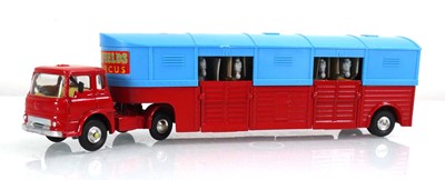 Lot 206 - A Corgi Major 1130 Chipperfields Circus horse...