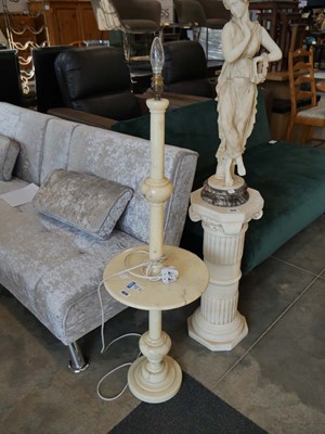 Lot 1020 - Alabaster type free standing lantern table