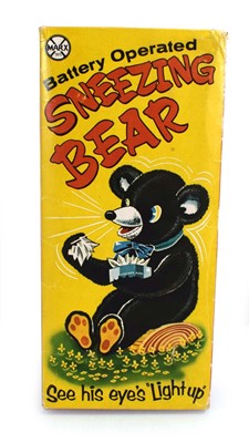 Lot 237 - A Marx Toys battery operated Sneezing Bear, boxed