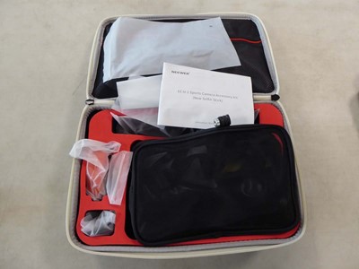 Lot 2094 - Neewer sports camera accessory