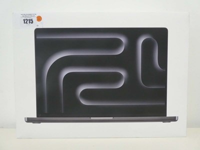 Lot Apple MacBook Pro 16-inch, Apple M4 Max Chip,...