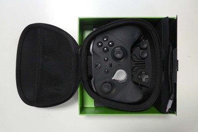 Lot XBOX Elite Series 2 wireless controller, boxed