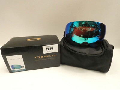 Lot 2036 - Oakley Flight Deck L snow goggles