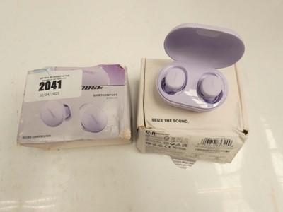 Lot 2041 - Bose QuietComfort for iPhone wireless earphones