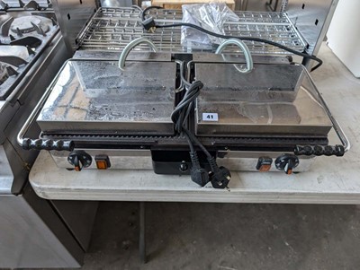 Lot 41 - 60cm electric Hallco 2 sided double contact grill