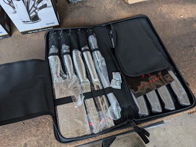 Lot 143 - Samurai 9-piece knife set in zip up case