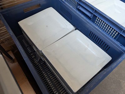Lot 182 - Tray with approx. 20x 26cm Australian fine...