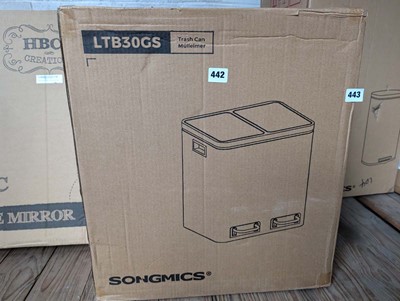 Lot 442 - Small 2 section pedal bin