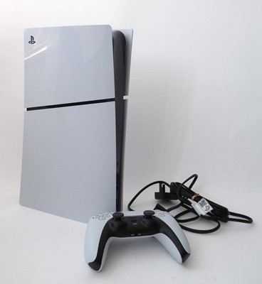 Lot SONY PlayStation 5, boxed with wireless...